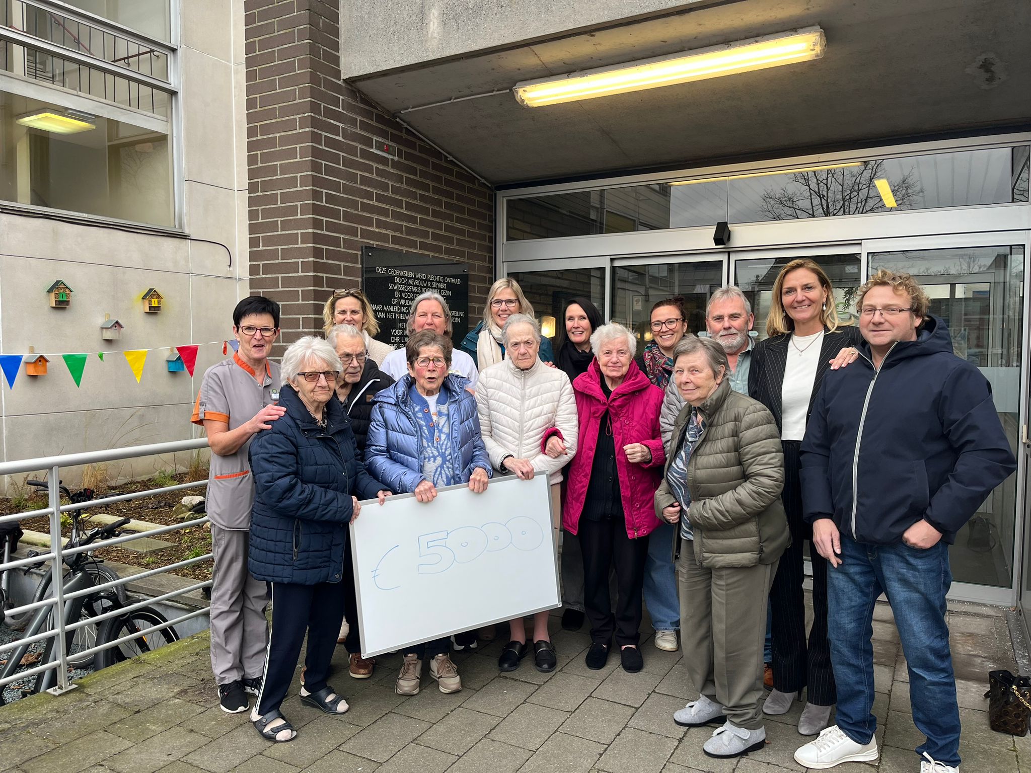 5000 euro voor WZC Ter Caele